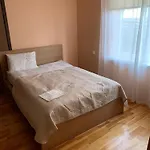 Vaineikio 8 Guest house